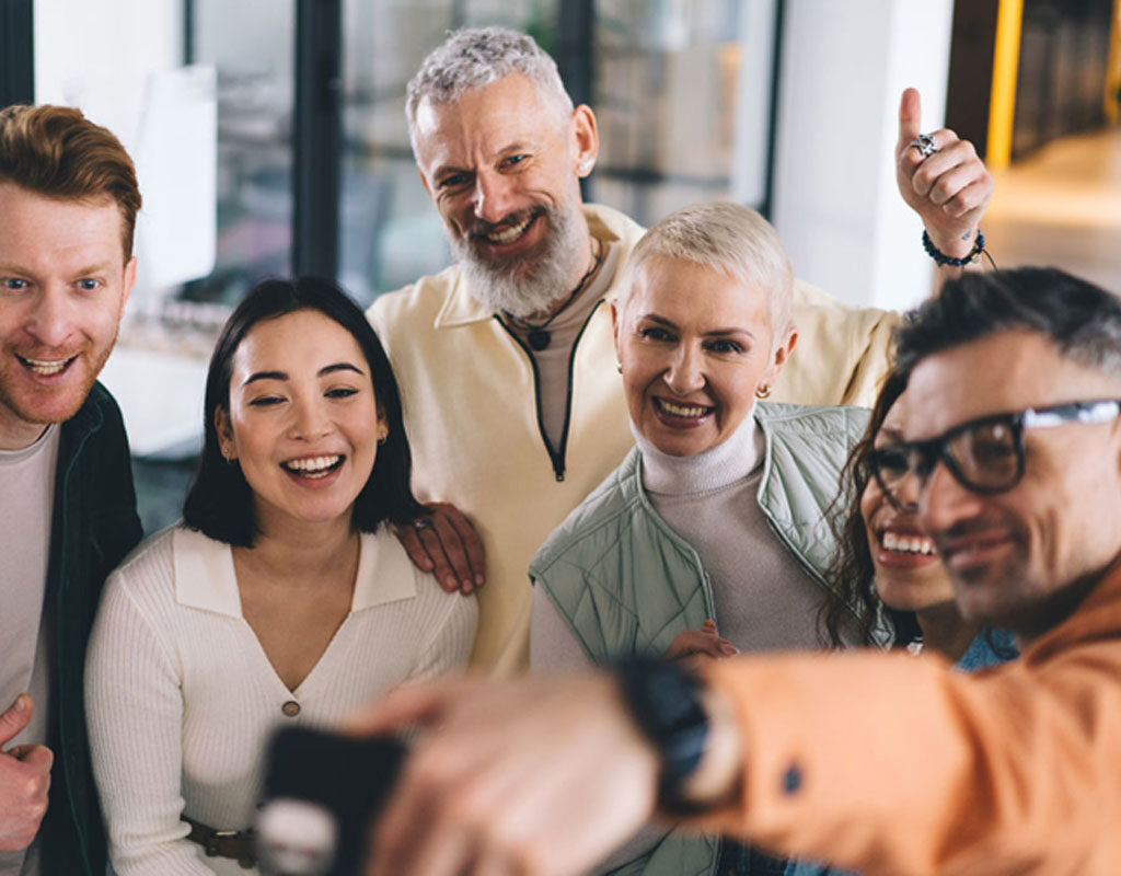 20 Key Advertising Trends To Watch in 2025